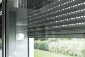 Quando Sostituire i Vecchi Infissi: Segnali di Usura e Soluzioni Consigliate