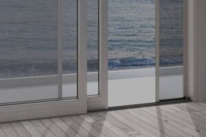Infissi in PVC Esposti al Sole: Come Proteggere i Serramenti dai Raggi UV